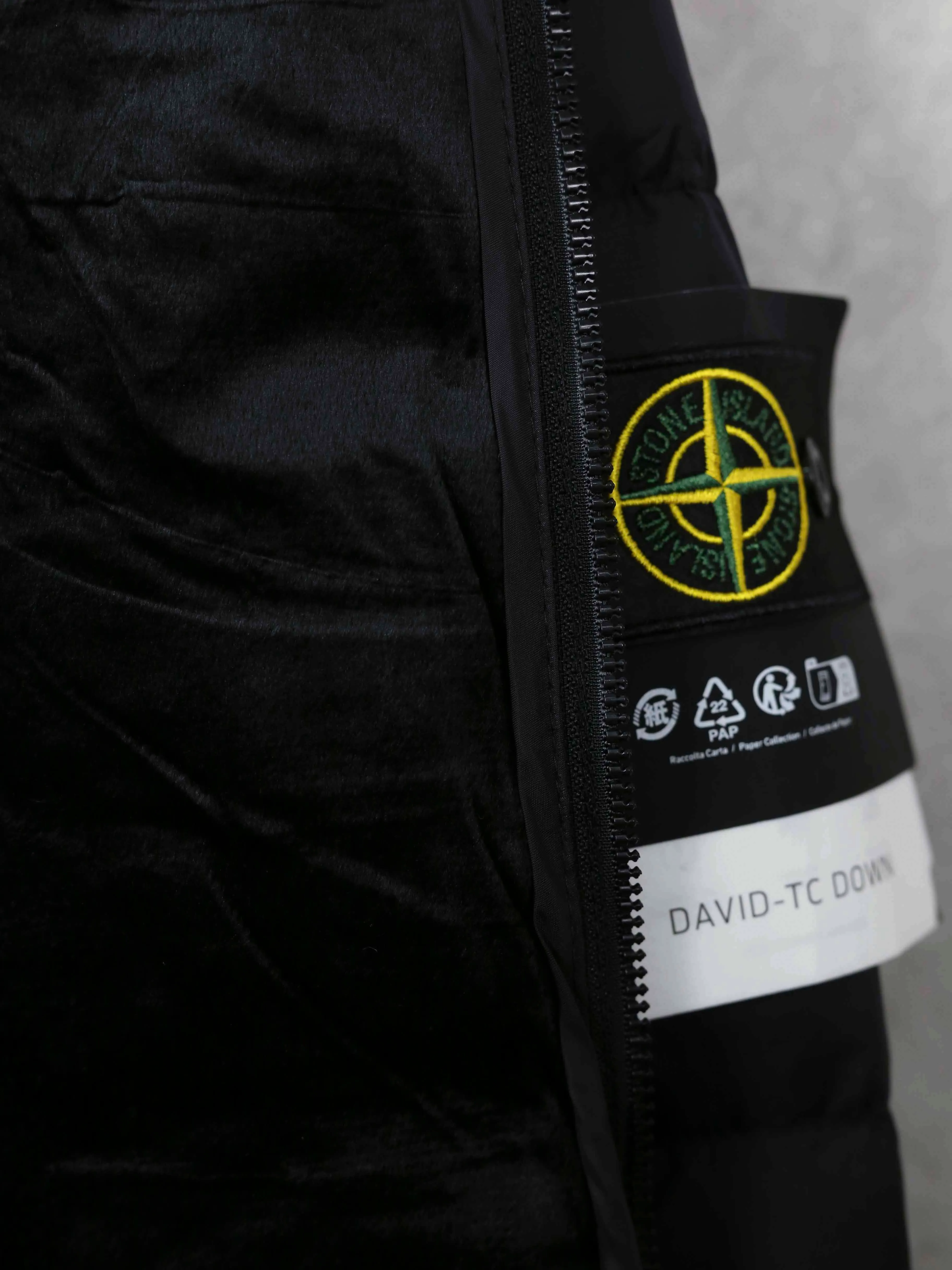 Actual shot of black details # P380